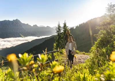 Wandern in den Bergen, Saalbach wandern, Haus Jausern Erlebnisse, Sonnenaufgang in den Bergen, Aktivurlaub